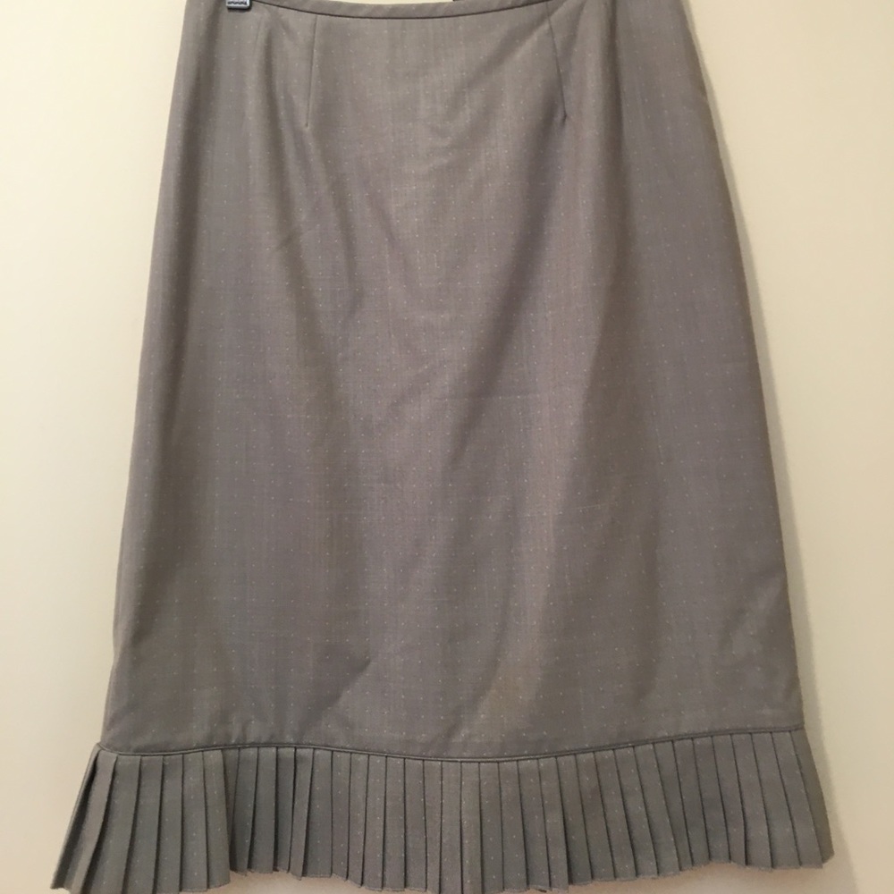 Kasper Women’s Gray Pleated Skirt